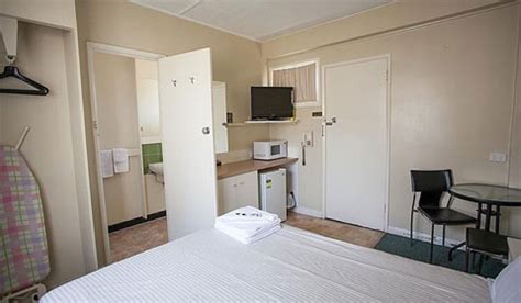 cheap accommodation geelong area